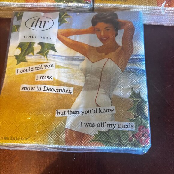 IHR Set Of 3 Retro-Themed 3-Ply Paper cocktail Napkins 20 Ct Each - Picture 2 of 3